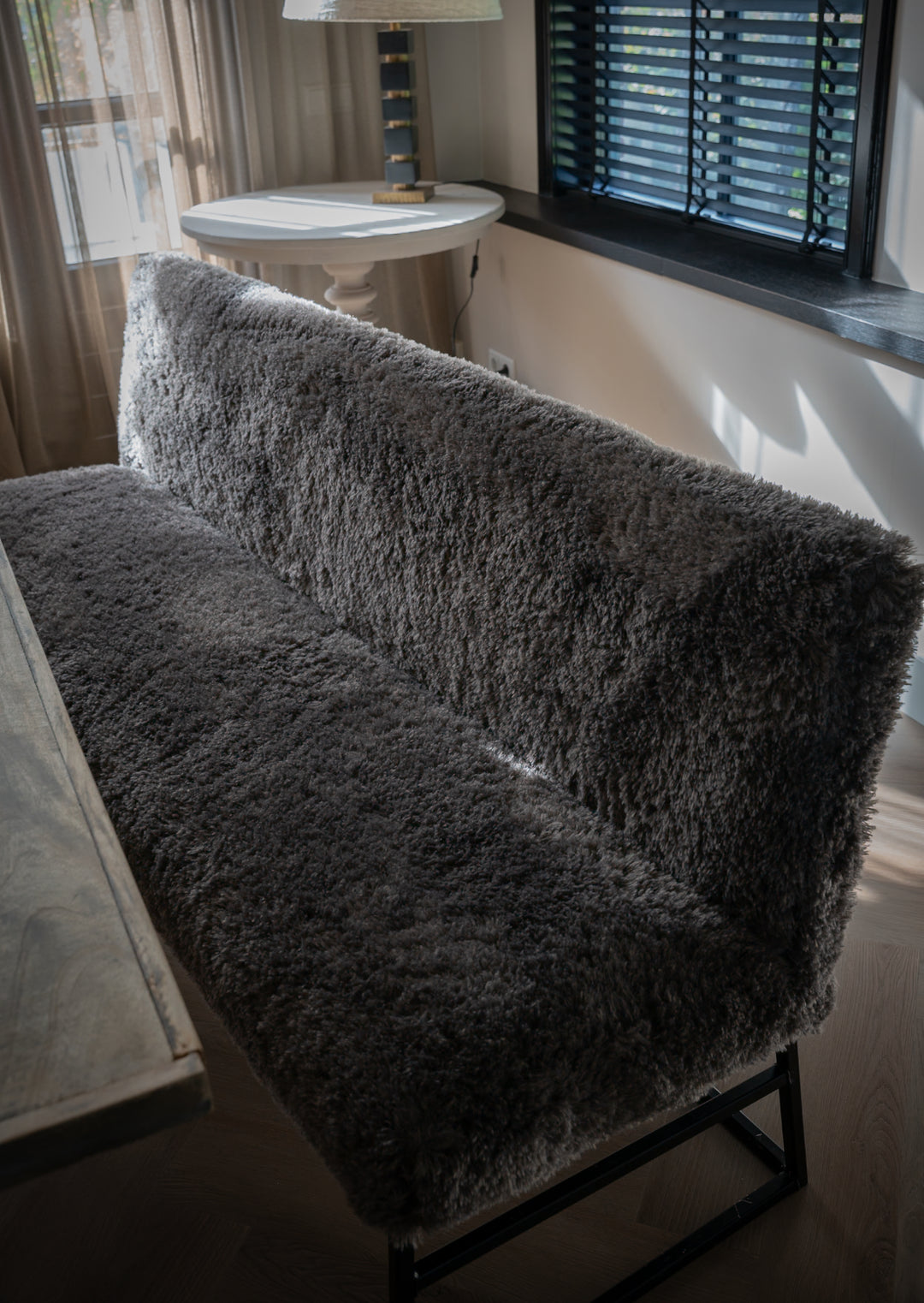 Eetkamerbankje doodle stof bruin