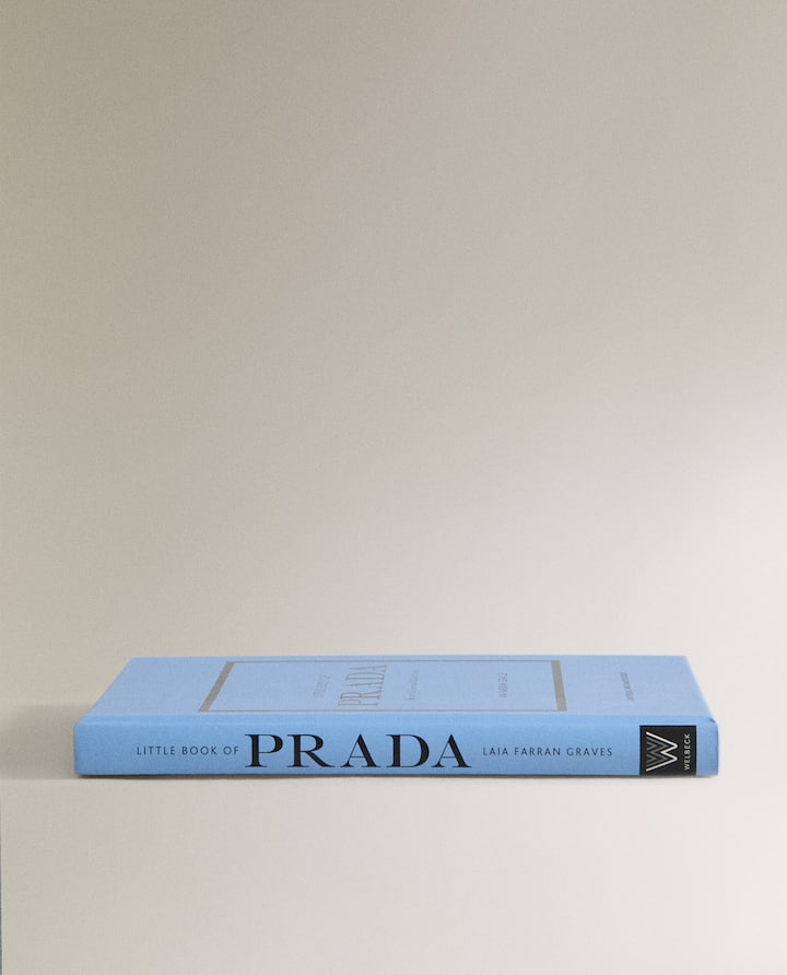 KOFFIETAFELBOEK THE LITTLE BOOK OF PRADA