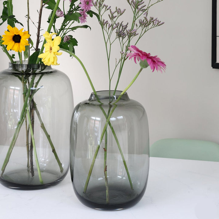 Kara Grey vaas glas modern grijs verschillende maten Ø17-32,5 cm stijlvolle bloemenvaas voor binnen