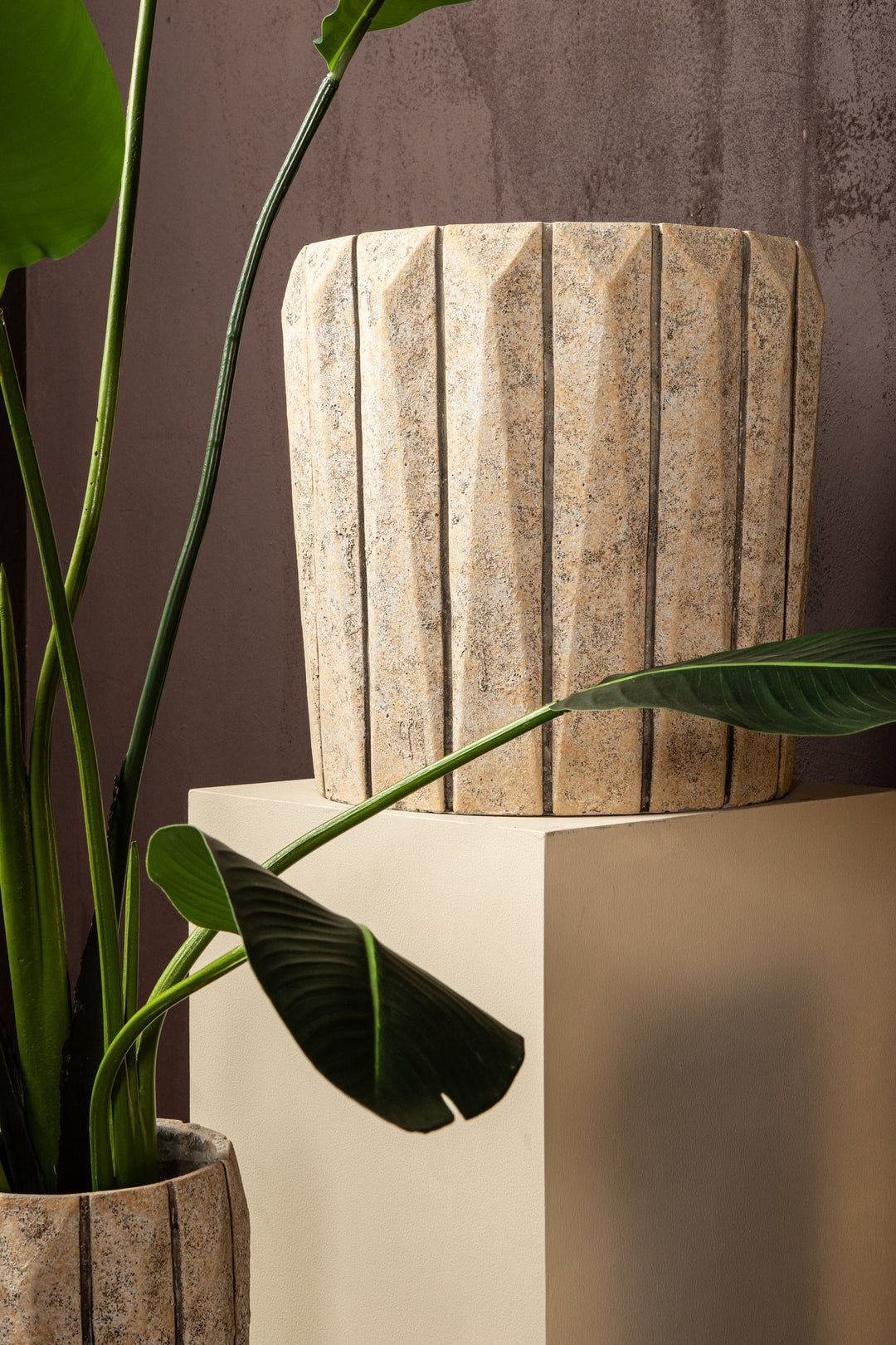 Imani Taupe Cement Pot Round With Lines Big S PTMD