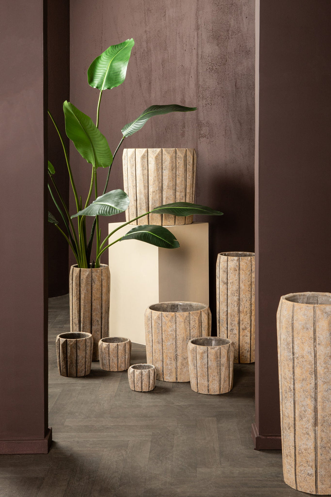 Imani Taupe Cement Pot Round With Lines Big S PTMD