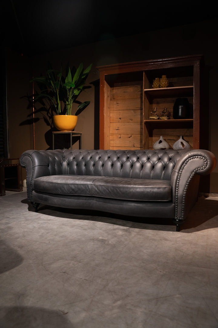 Chesterfield Baxter Diana Replica Bank – Antraciet Leer