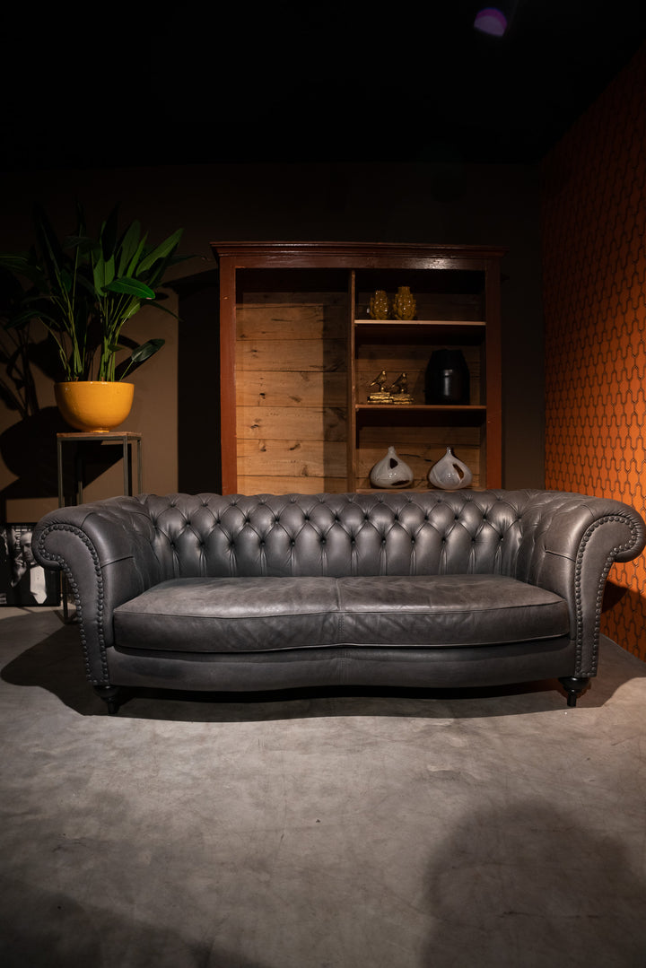 Chesterfield Baxter Diana Replica Bank – Antraciet Leer