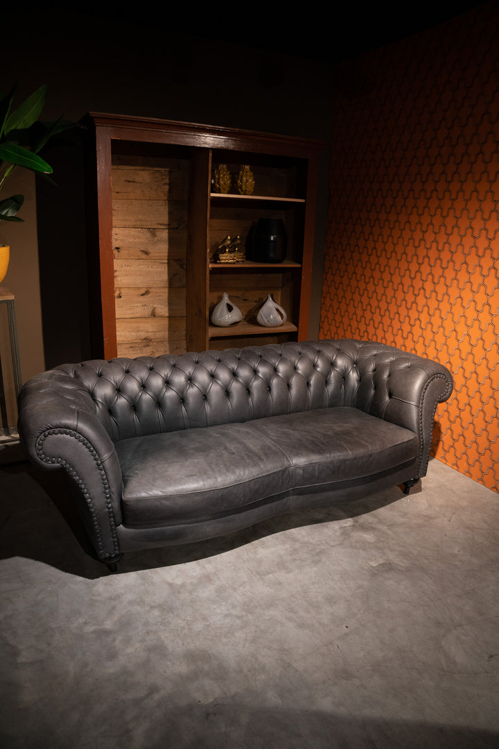 Chesterfield Baxter Diana Replica Bank – Antraciet Leer