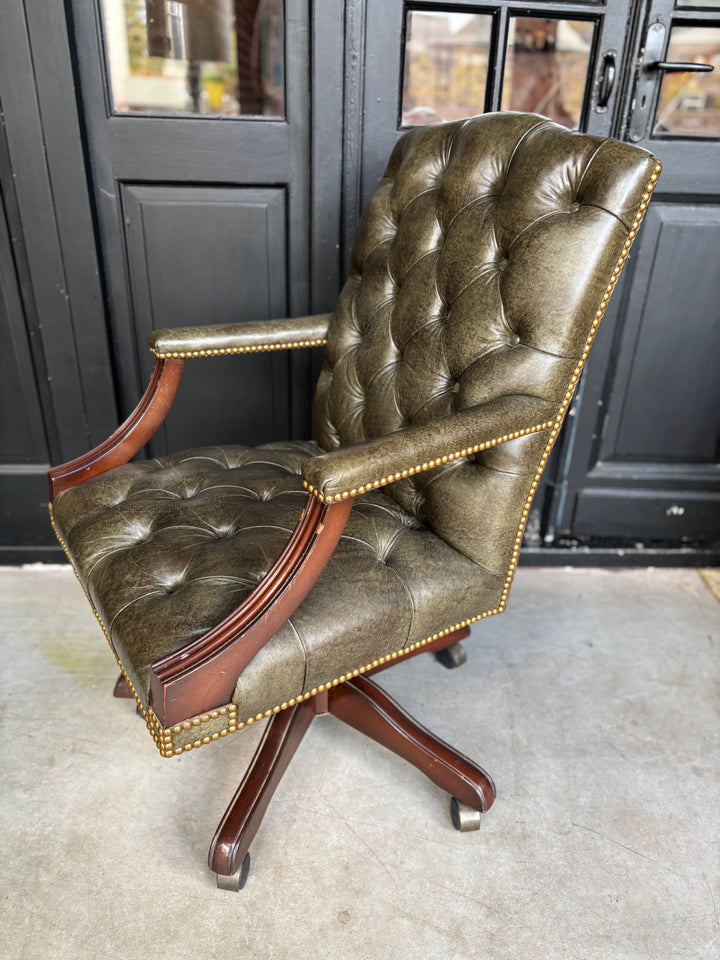 Chesterfield Bureaustoel Antiekgroen Leer