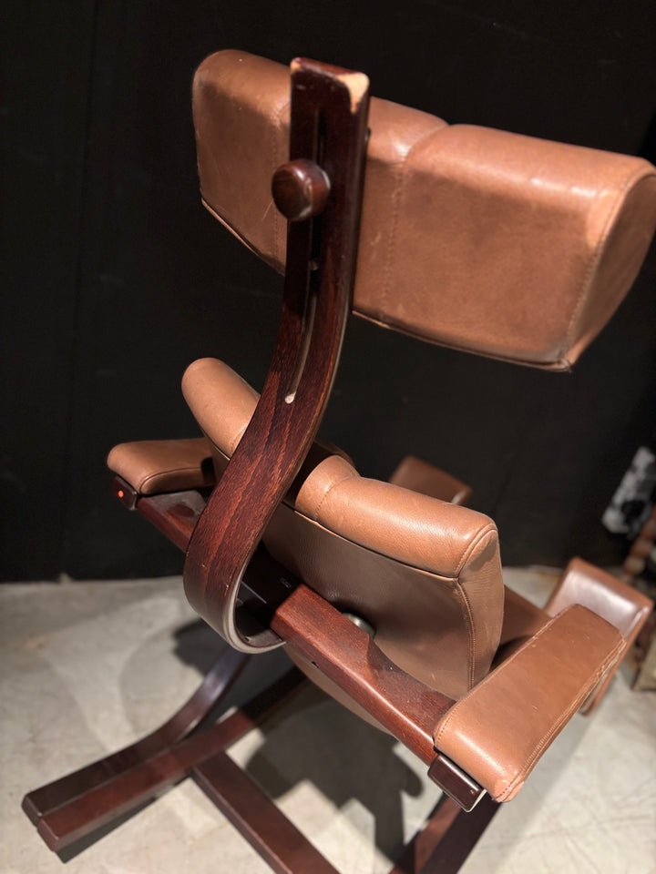 STOKKE Vintage ergonomische stoel designer Peter Opsvik