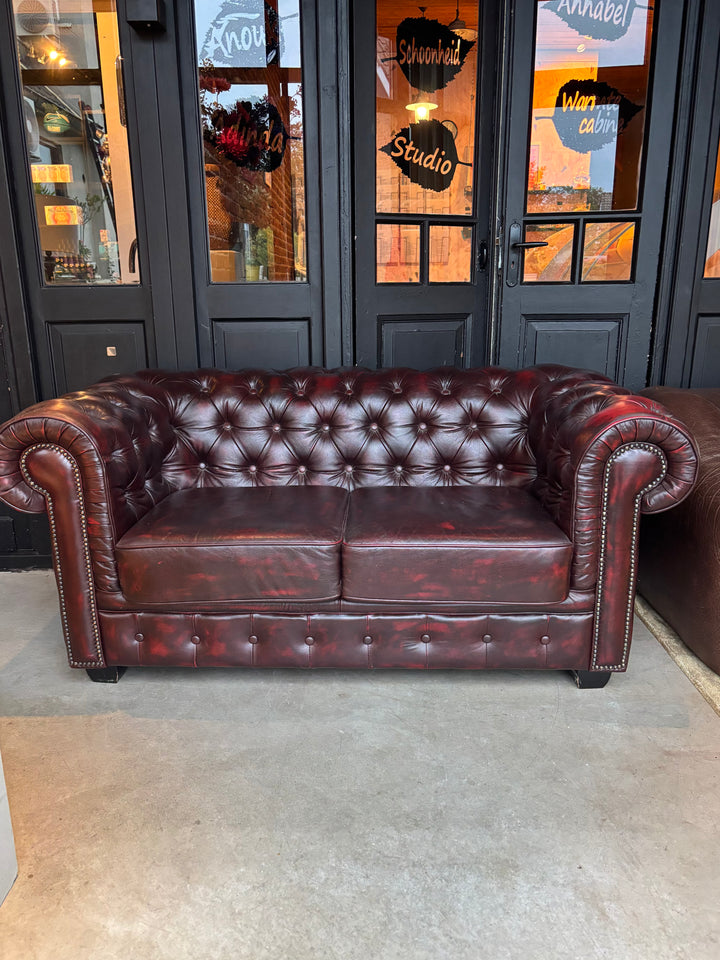 Chesterfield Antiekrode 2 zits bank