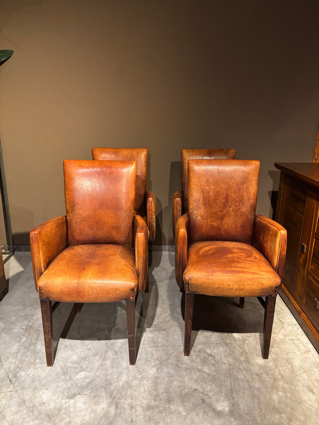 4 Schapenleren Eetkamerstoelen Vintage merk Joris