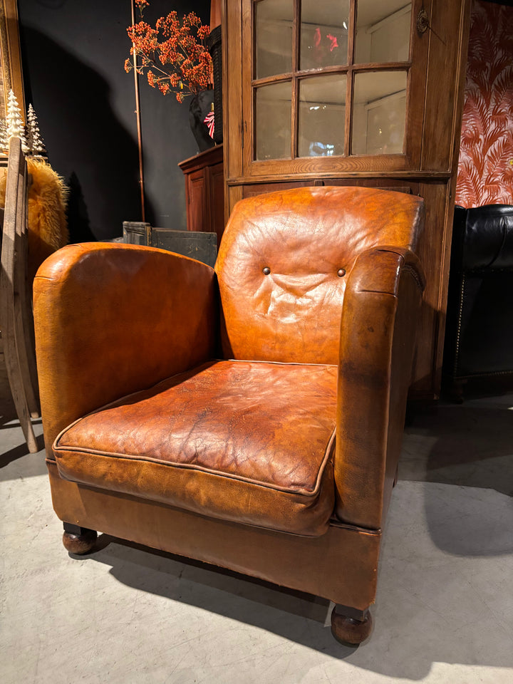 Antieke Schapenleren Ocl fauteuil