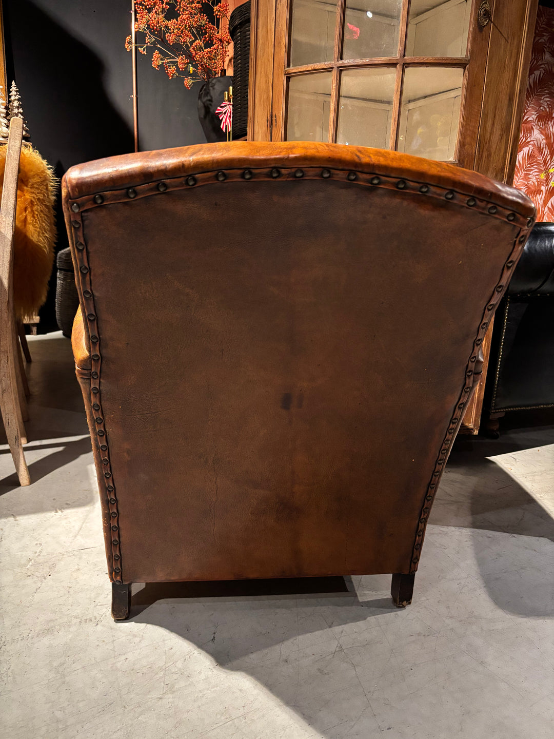 Antieke Schapenleren Ocl fauteuil