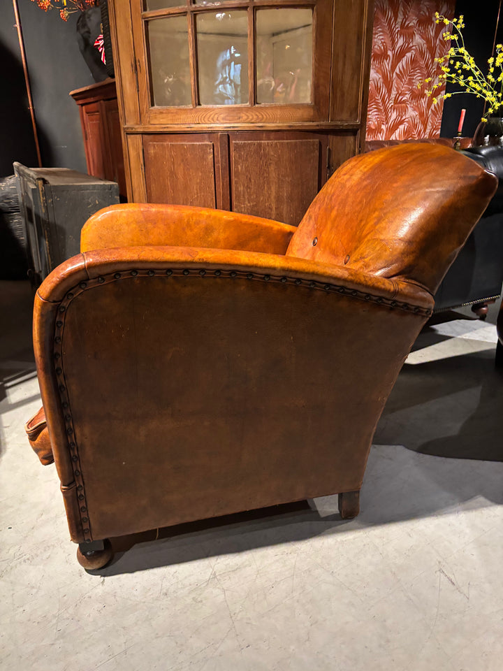 Antieke Schapenleren Ocl fauteuil