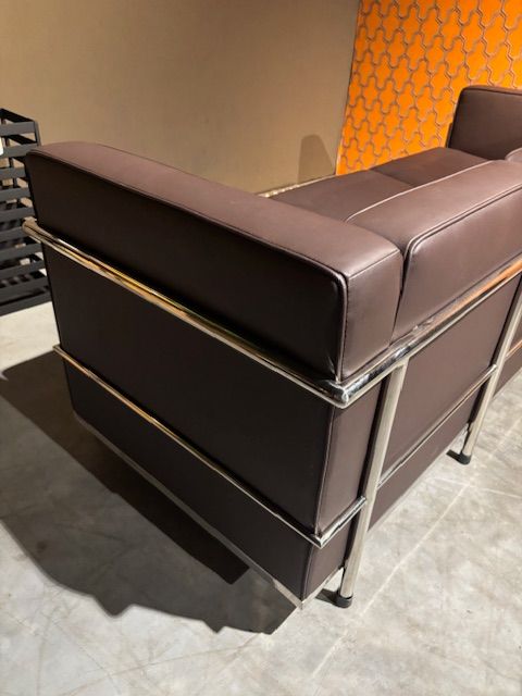 Cassina Corbusier IC2 Style 3 zits Bank