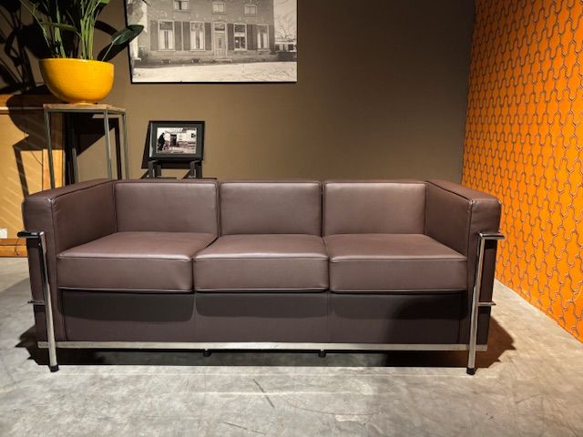 Cassina Corbusier IC2 Style 3 zits Bank