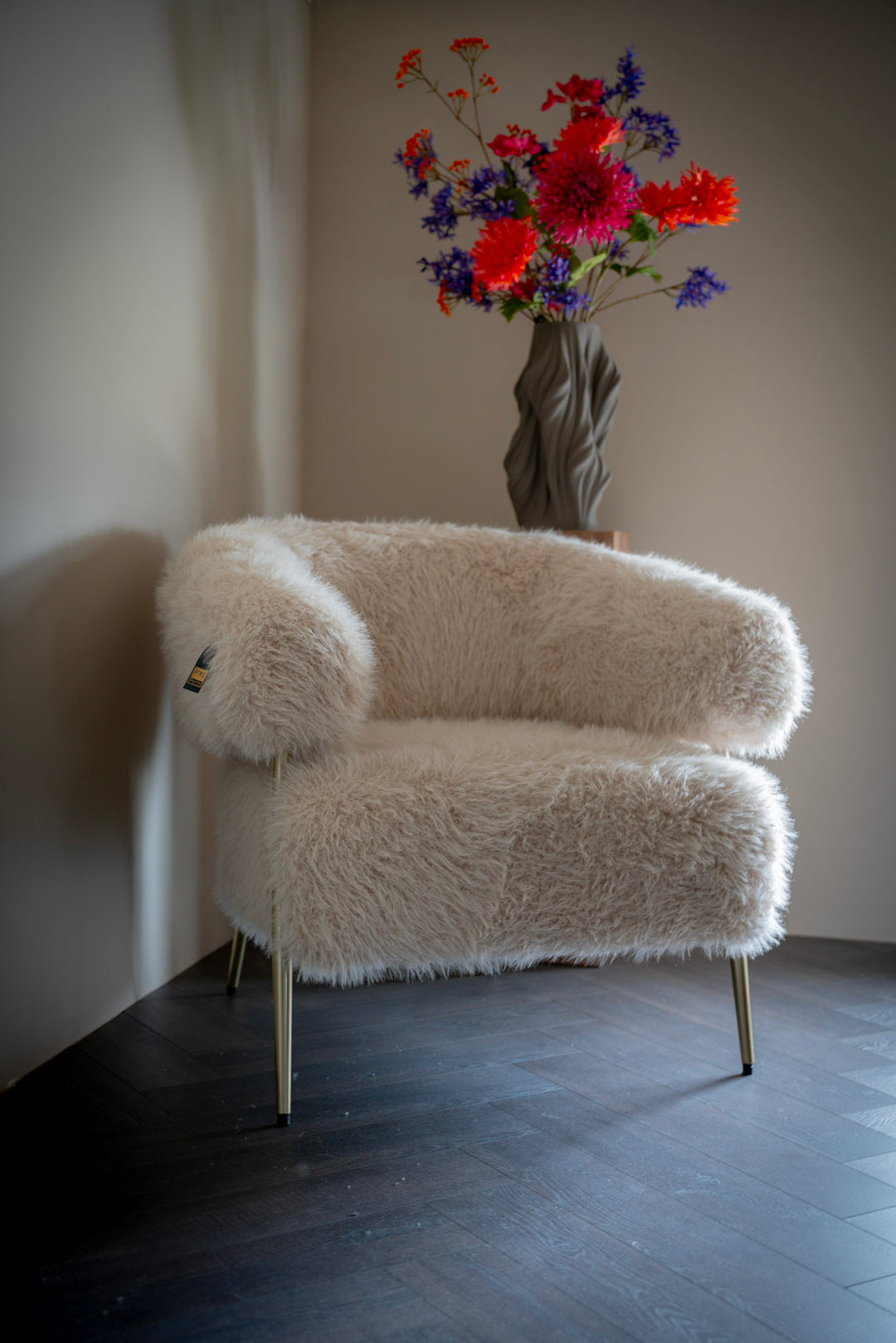 Hair Cream fauteuil met GRATIS Linde  Beige plaid t.w.v.€184 in Cadeaubox  150x200