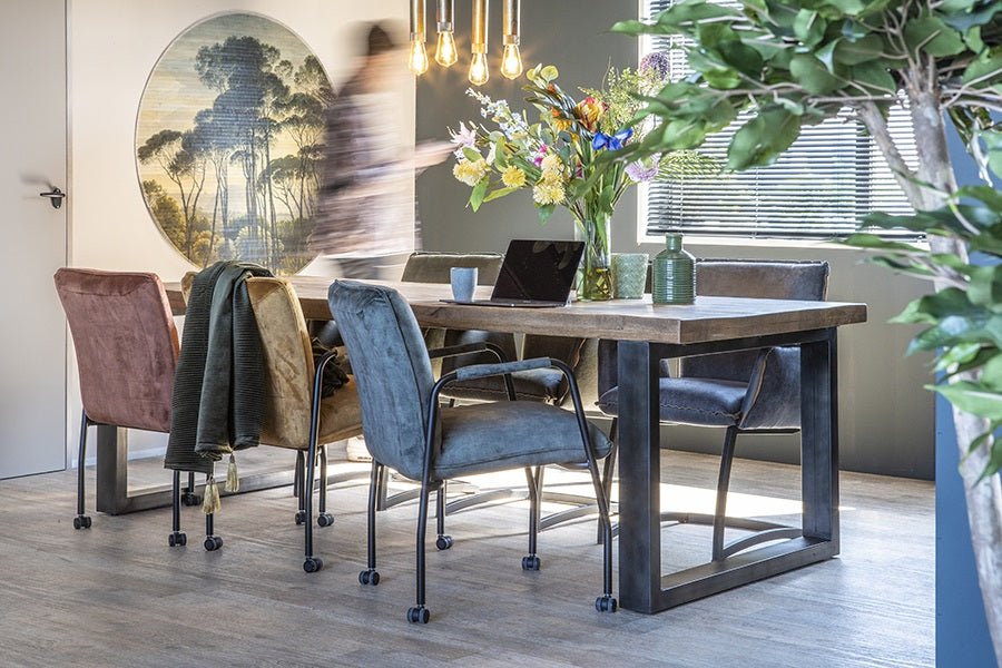 Eettafel Mango 240x100 cm – mangohout & metaal zwart