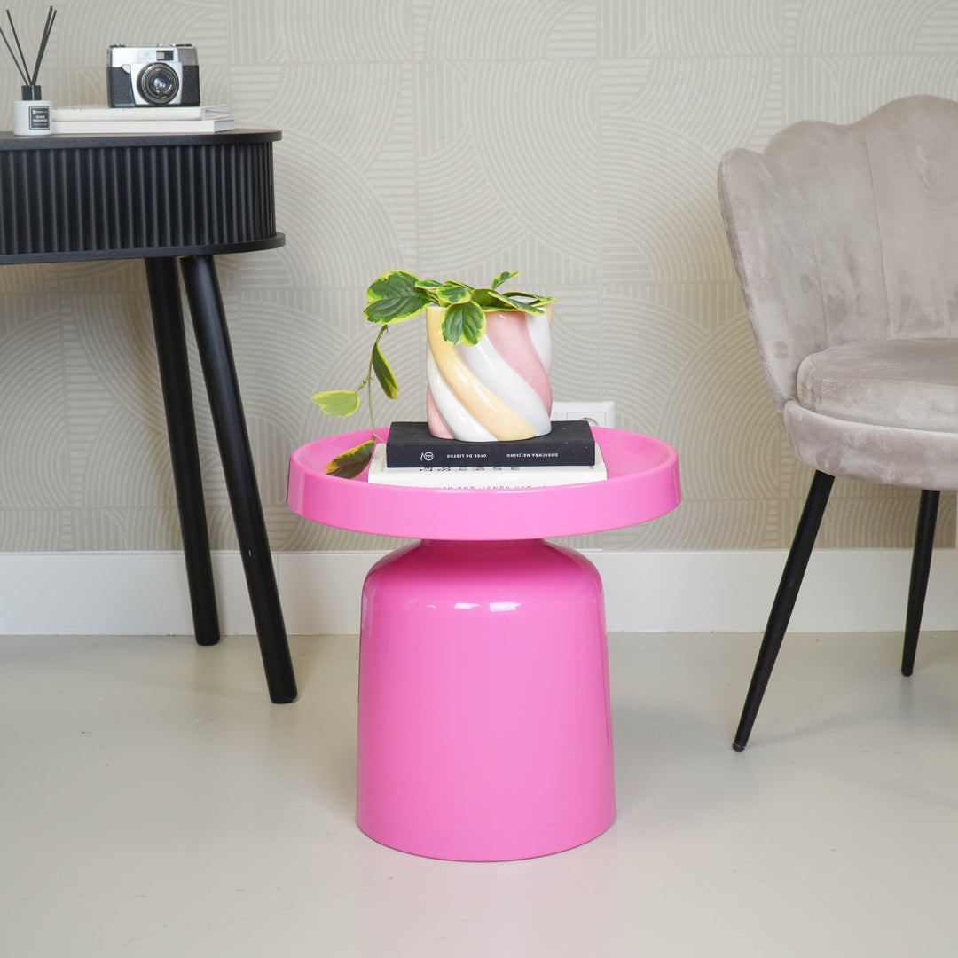 Metalen Bijzettafel Pawn – Neon Pink – Ø 43 × 42 cm