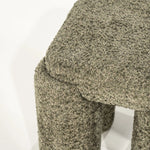 Poef Omla – stof & hout groen