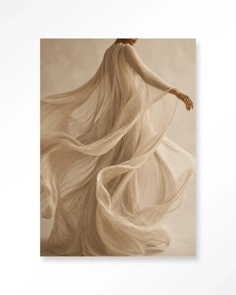 Flowing Beige wanddecoratie Urban Cotton vrouw in wapperende crèmekleurige stof