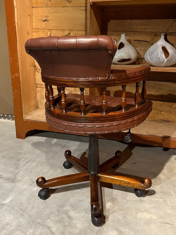 Klassieke Engelse Chesterfield - Bureaustoel