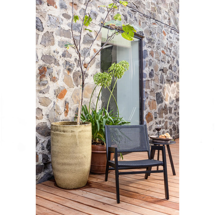 WOOOD PEM TUIN FAUTEUIL MET ARMLEUNING ALUMINIUM ZWART
