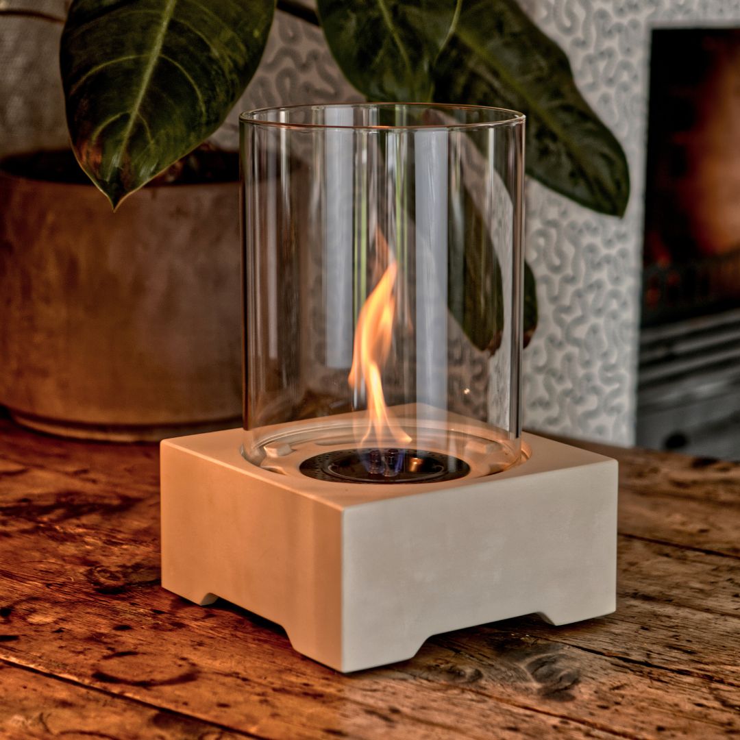 Tenderflame Jasmine detail