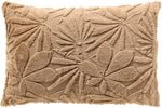 Sierkussen 40x60 cm beige bladmotief sfeerbeeld