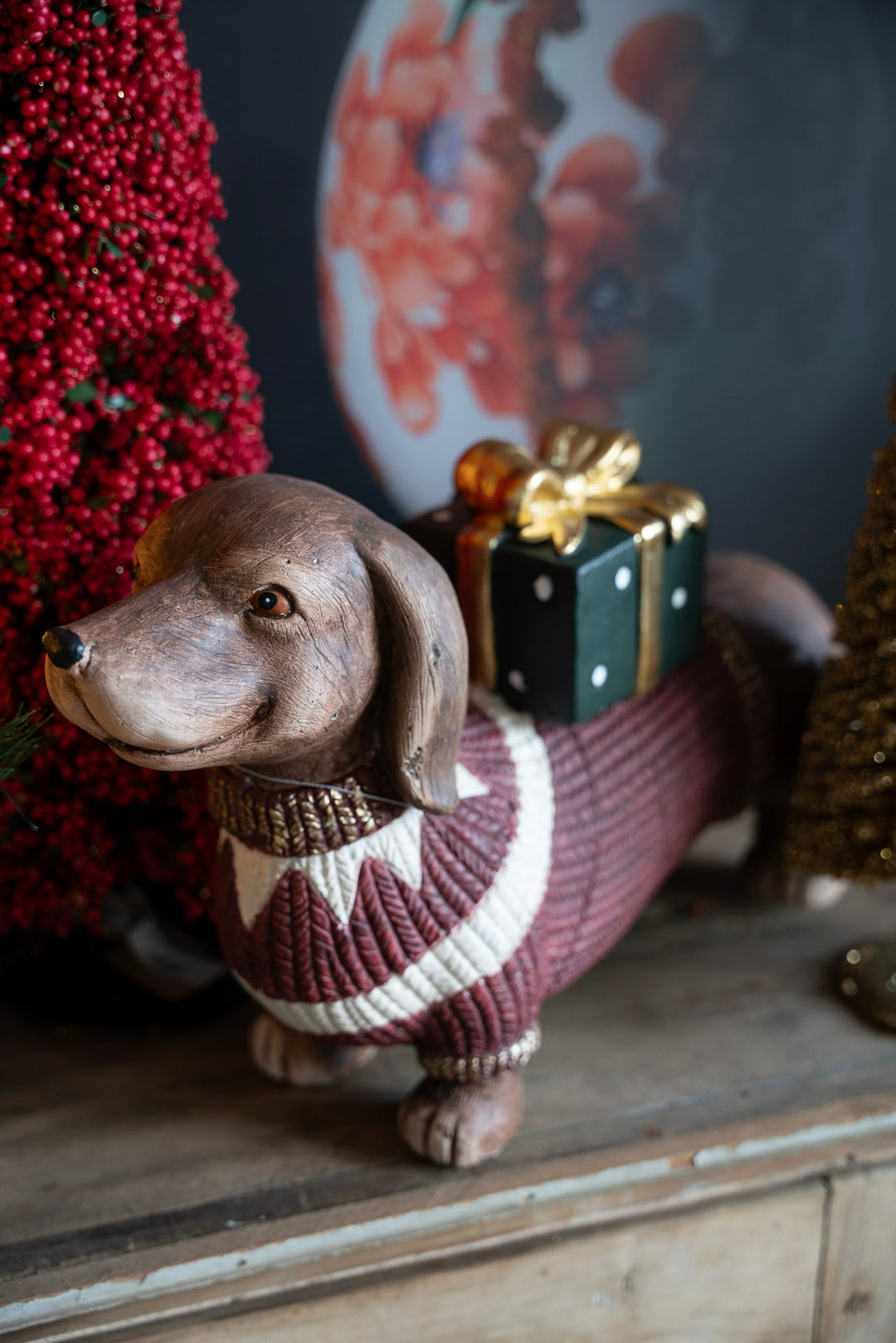 Kerst Teckel Decoratie – 50 cm Hond in Wintertrui