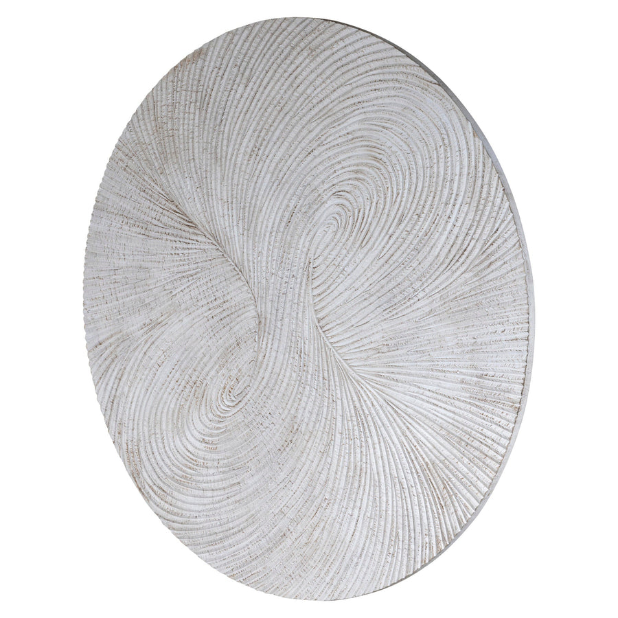 Structuur van het gefreesde swirl-patroon in wit hout