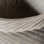 Beton Bloempot – Luxe Design Pot met Wave Structuur