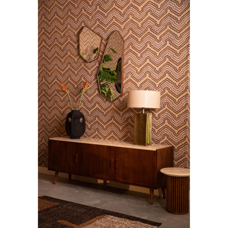 Asymmetrische wandspiegel Basil boven een dressoir