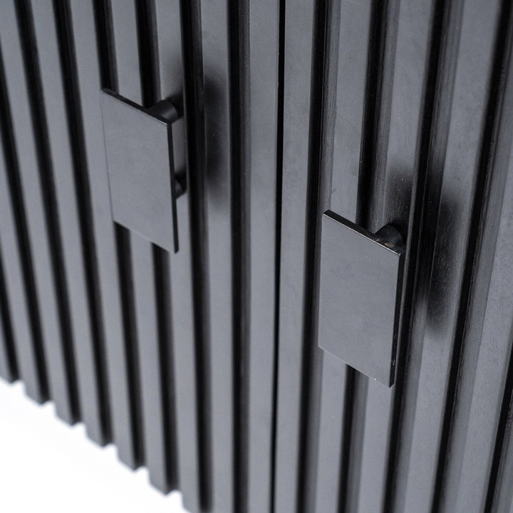 Dressoir Remi – mangohout & metaal 4-drs. zwart