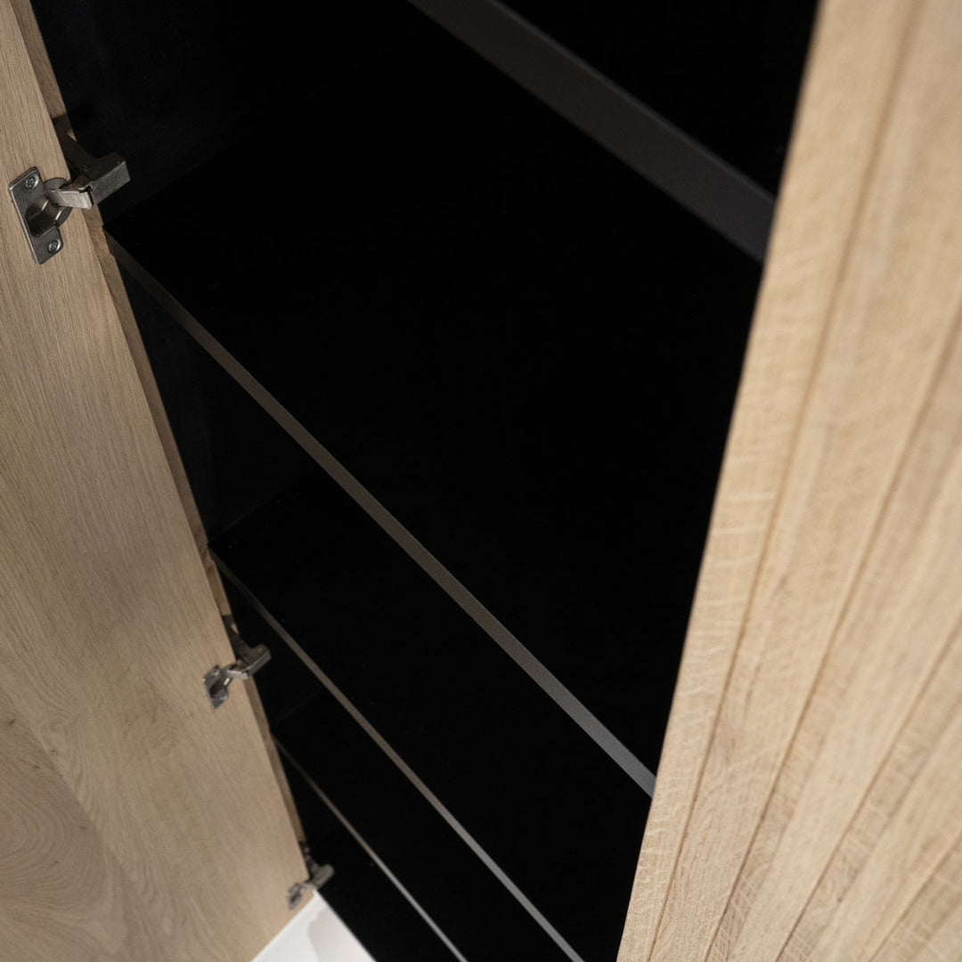 Kabinet Rosenborg – eikenhout & eikenfineer naturel