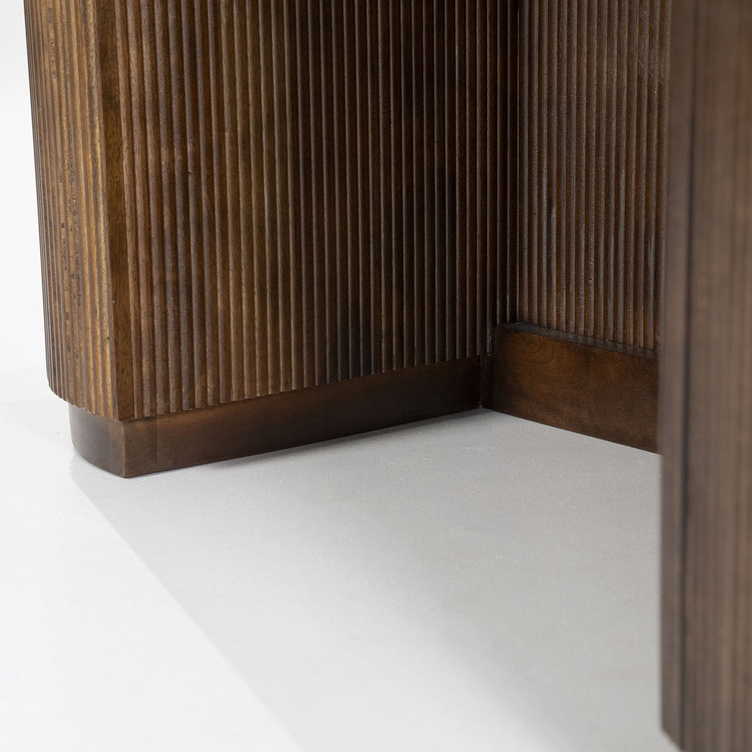Bureau Mari – mangohout & travertin bruin