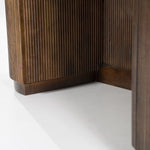 Bureau Mari – mangohout & travertin bruin