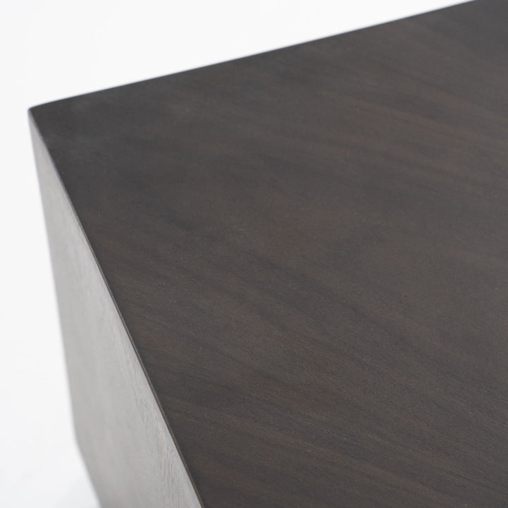 Bijzettafel Jules – walnoot fineer bruin
