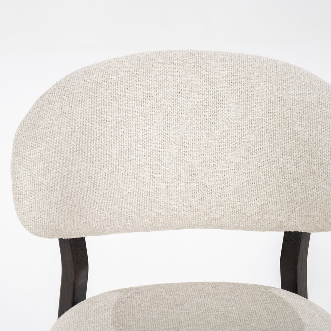 Stoel Mikky – stof & eikenhout bruin beige moon