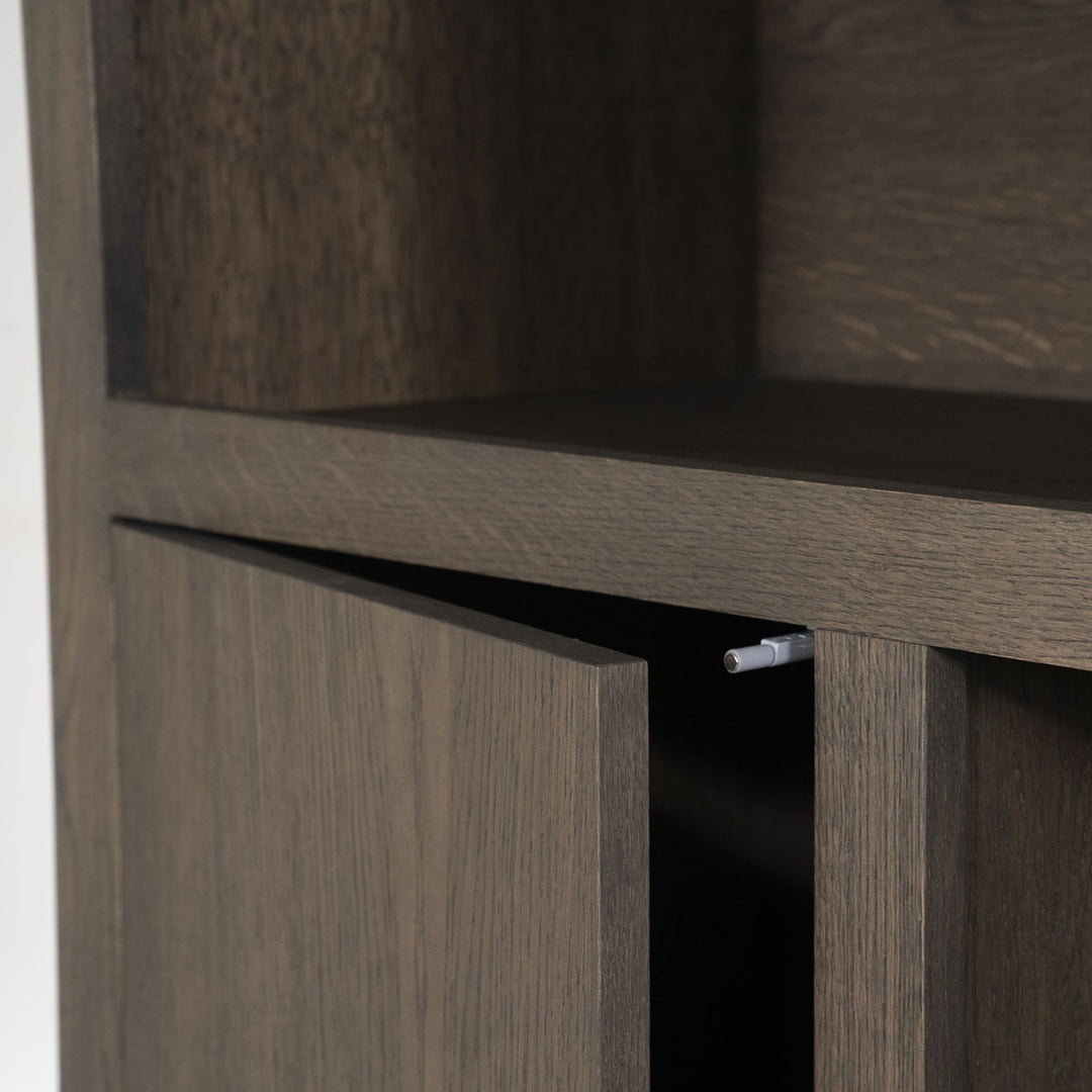 Kabinet Helsinki – eiken & eikenfineer bruin 120x220cm