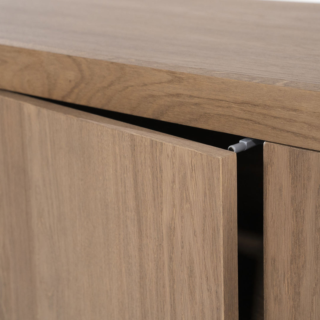 Dressoir Helsinki – eiken & eikenfineer lichtbruin