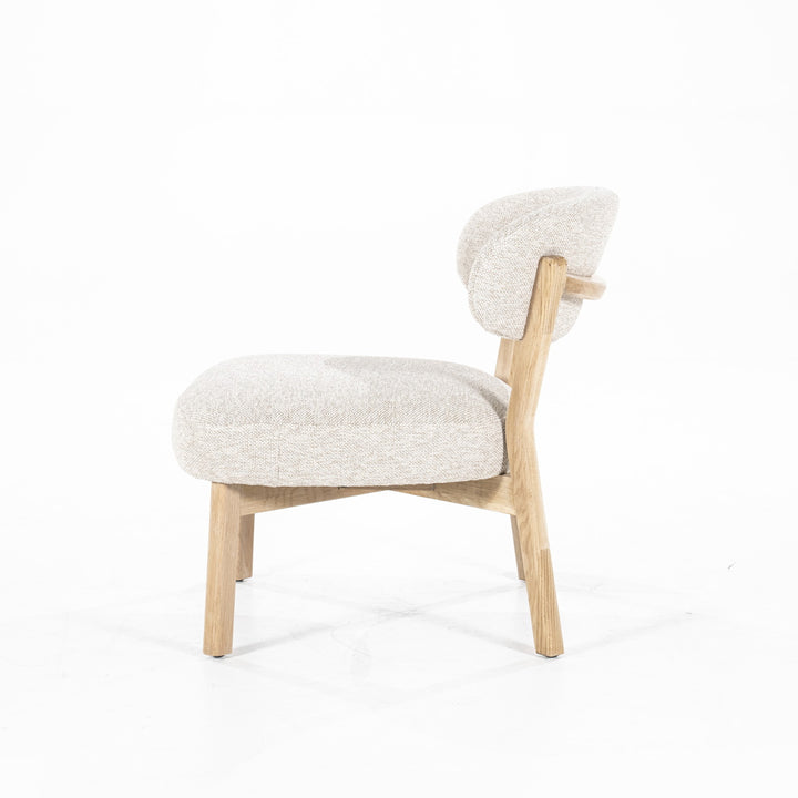 Fauteuil Mikky – stof & eikenhout naturel beige moon