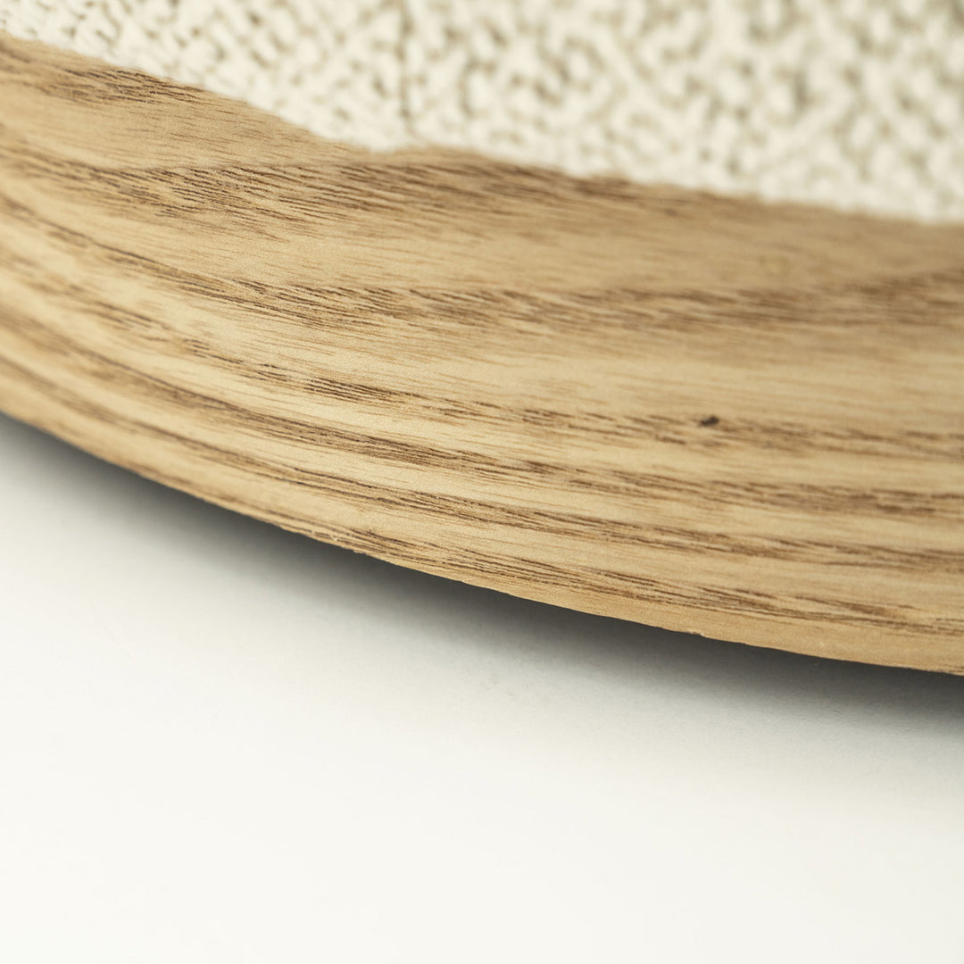 Poef Avah – stof & dennenhout fineer beige mantz small
