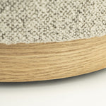 Poef Avah – stof & dennenhout fineer taupe mantz small