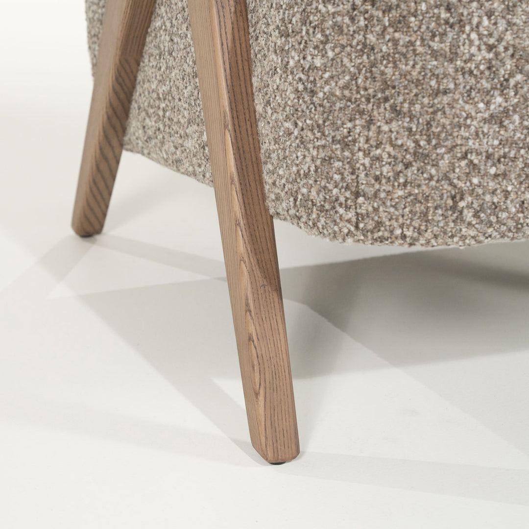 Fauteuil Francis – stof & essenhout taupe flou