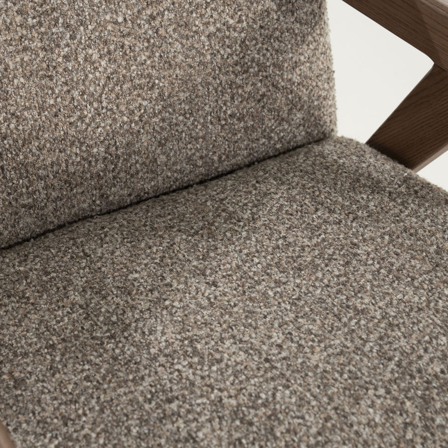 Fauteuil Francis – stof & essenhout taupe flou