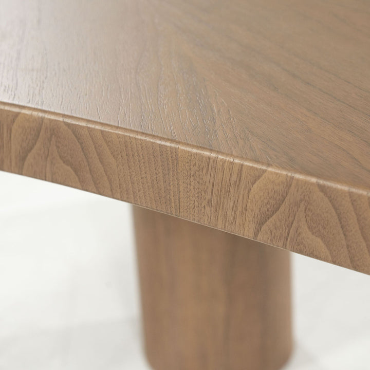 Eettafel Bobbie – walnoot fineer lichtbruin