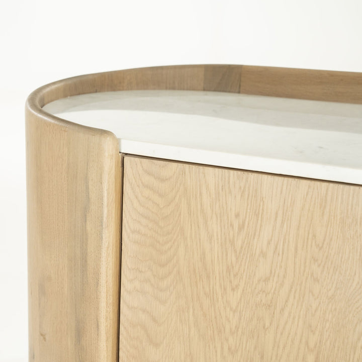 Kabinet Don – eikenhout, eikenfineer & marmer naturel
