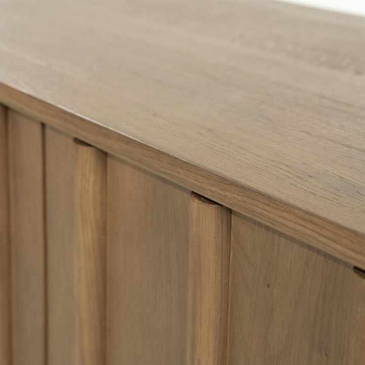 Dressoir Jake – eikenhout & eikenfineer bruin