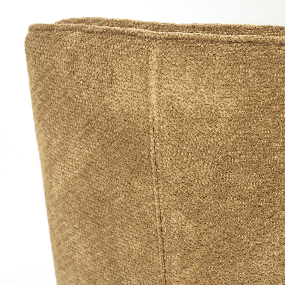 Stoel Hugo – stof mosterd lyric