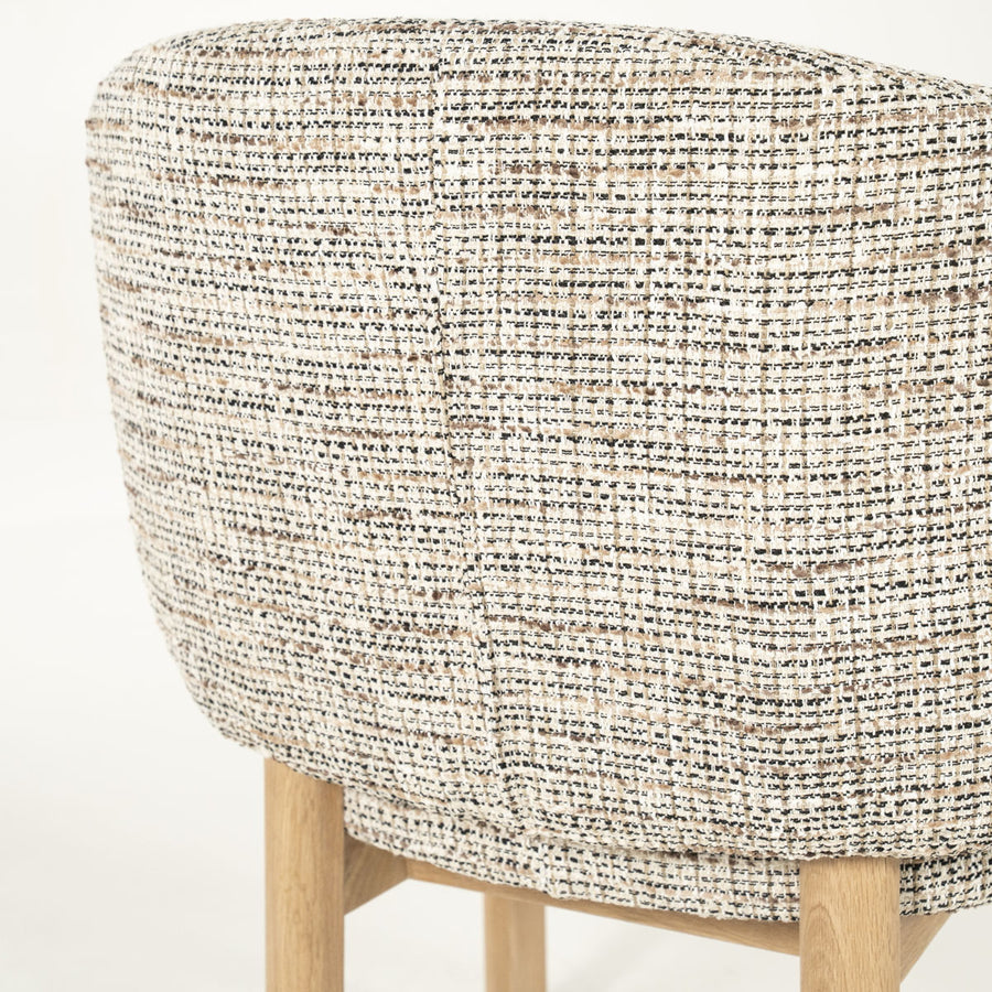 Stoel Micha – stof & hout taupe nori
