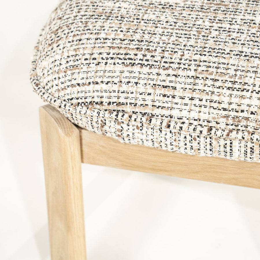 Kruk Lottie – stof & hout taupe nori