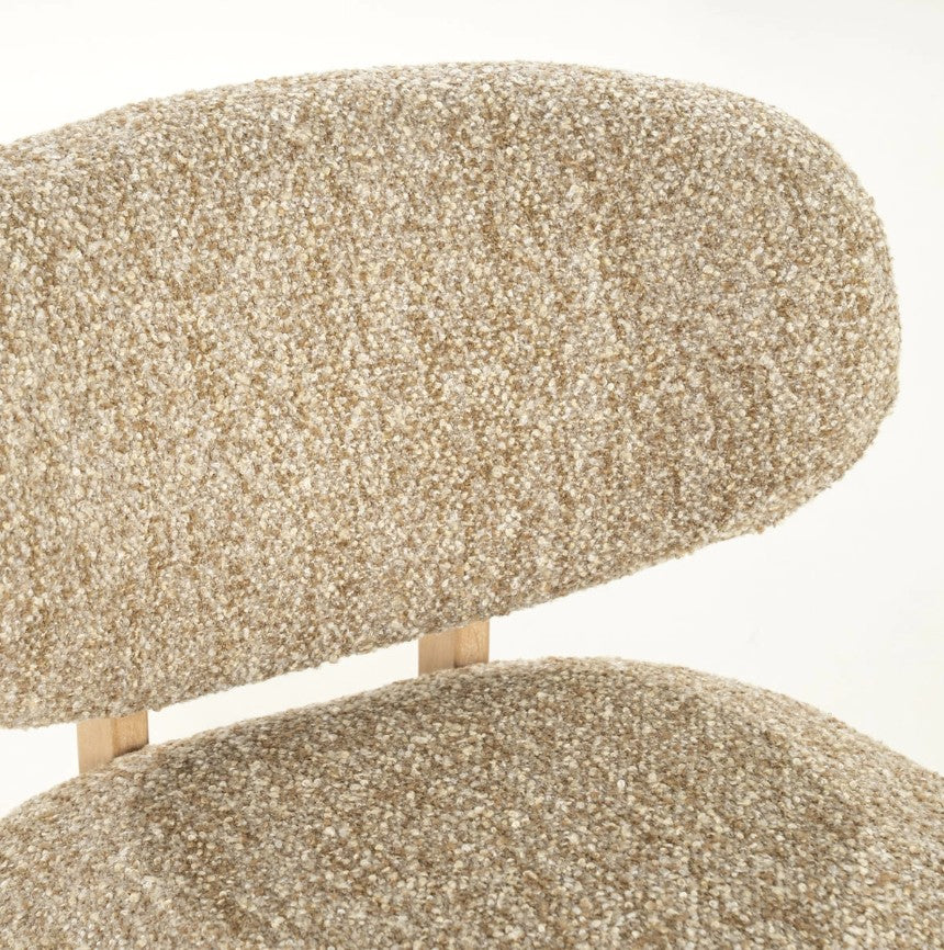 Fauteuil Reza – stof taupe & naturel frame